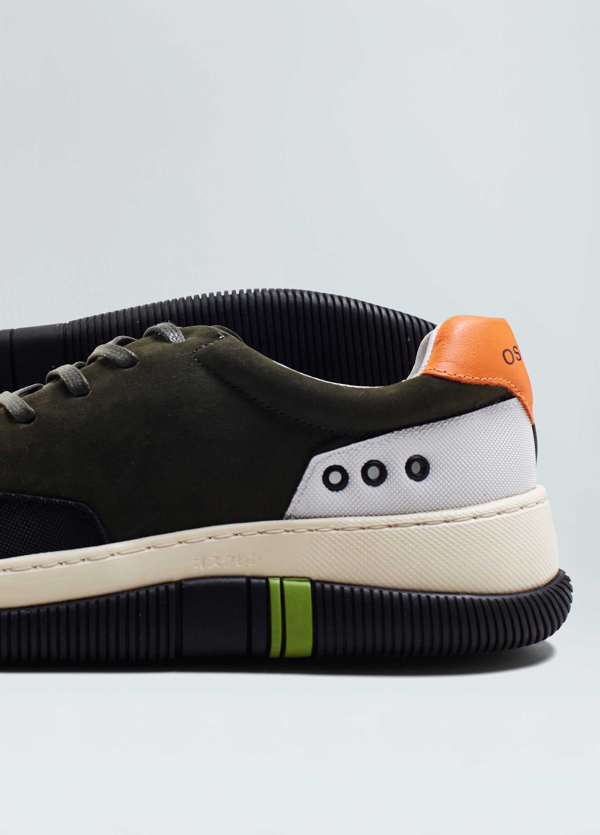 HYBRID LACES NUBUCK SNEAKERS
