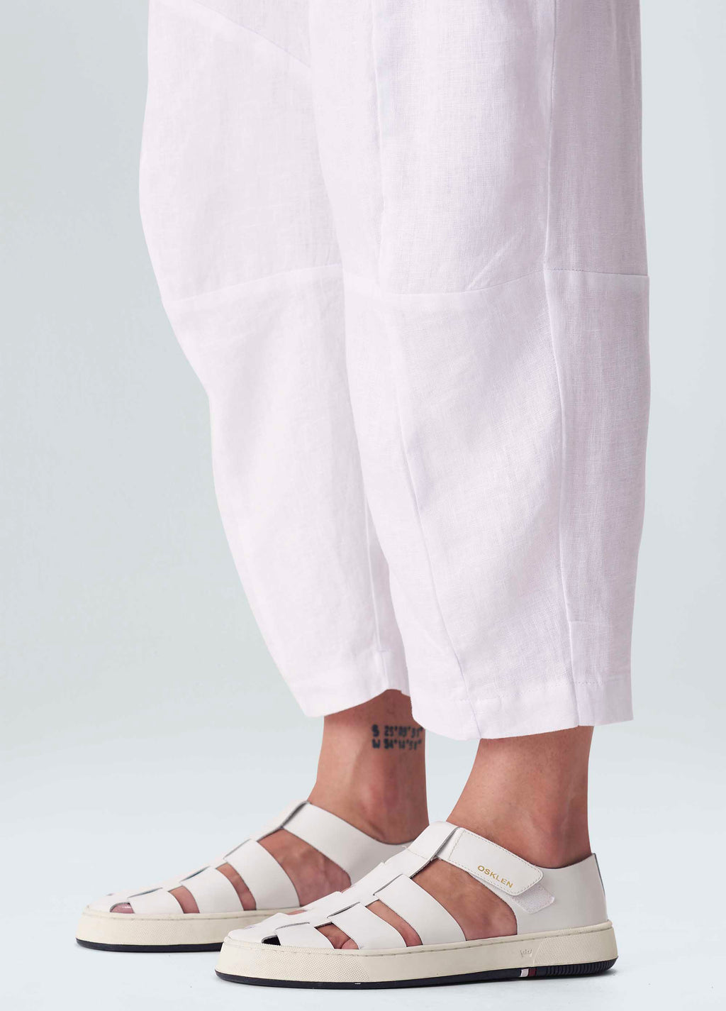 PANTS CUT-OUT SUIT