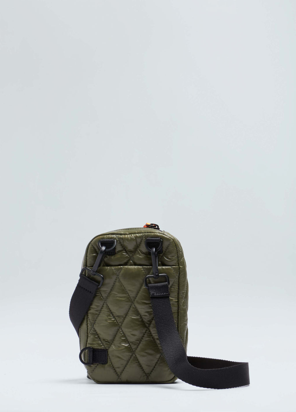 QUILTED PHONE BAG