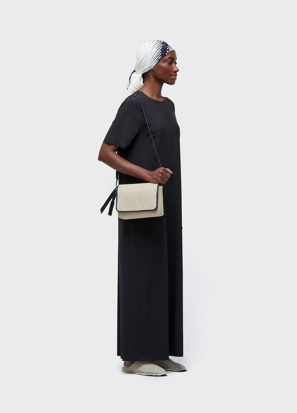 SUPERLIGHT SHORT-SLEEVED JUMPSUIT
