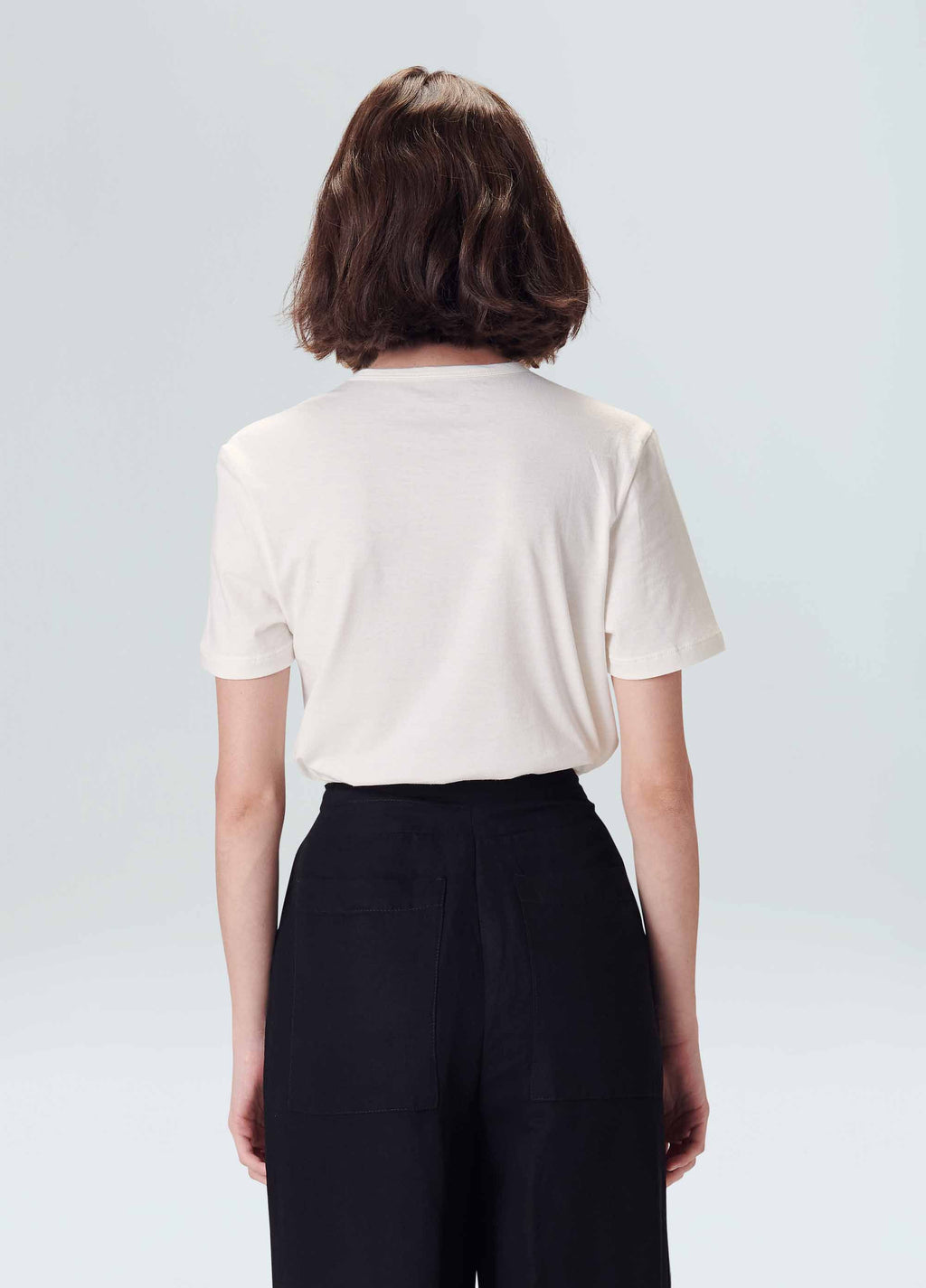 BASIC T-SHIRT