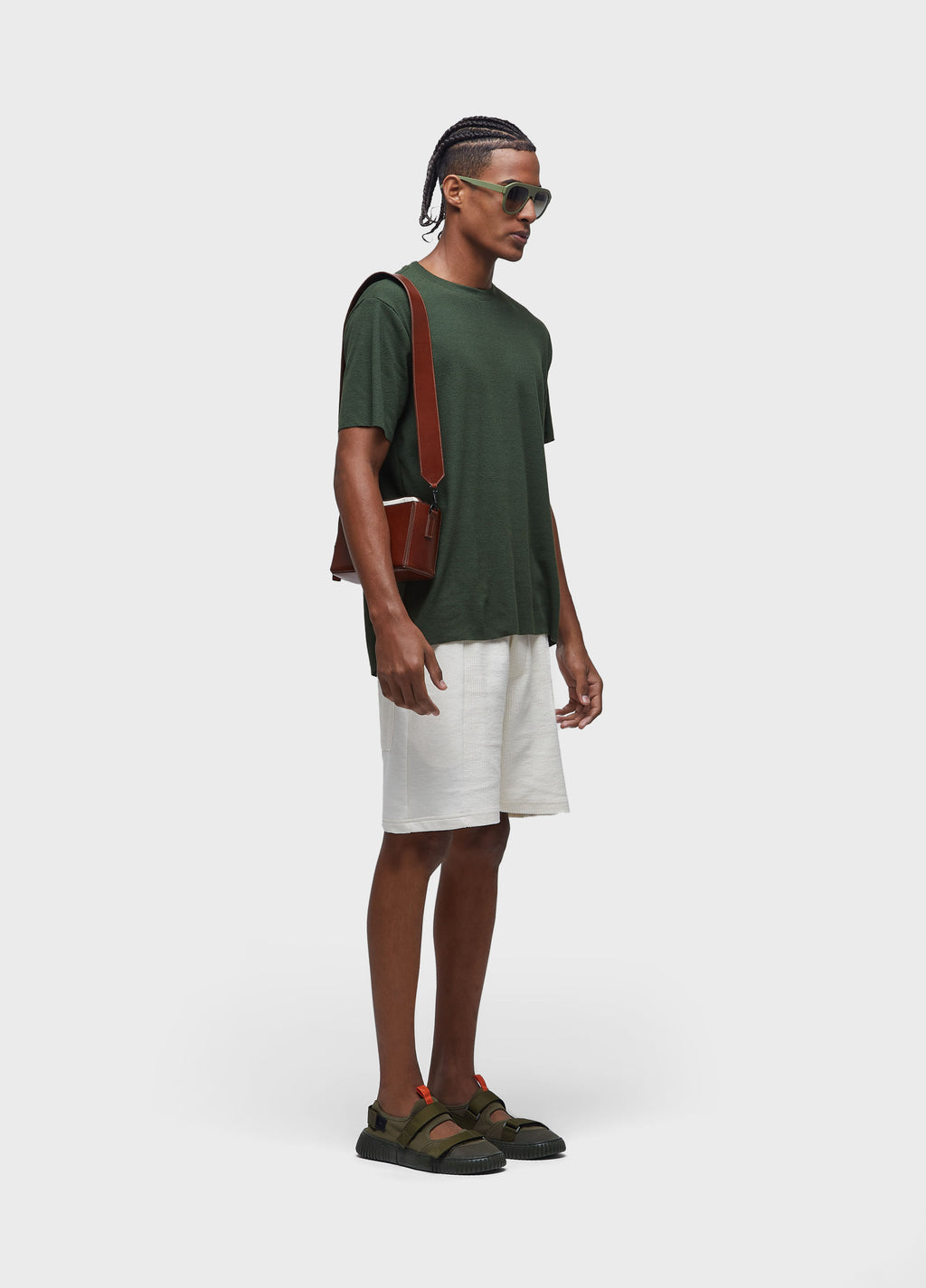 LIGHT RIBBED SHORT-SLEEVED T-SHIRT