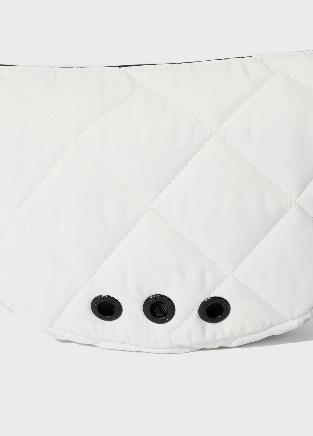 Bolsa Mini Andiroba Nylon Matelassê Off-White/Preto – Osklen – foto 5