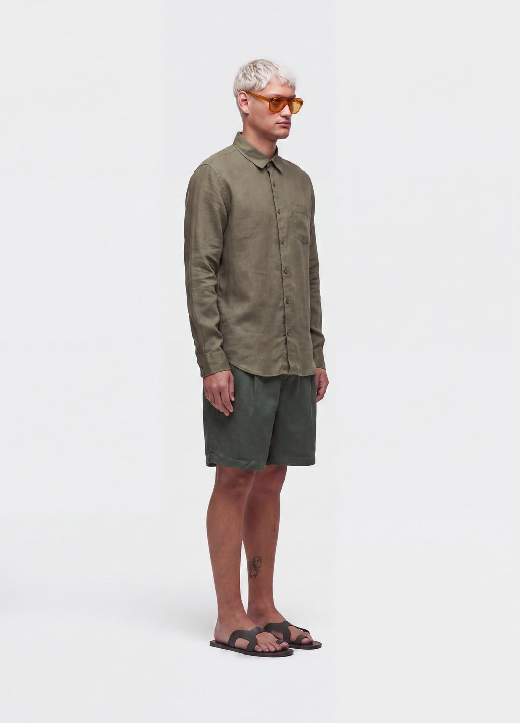 CLASSIC LINEN LONG-SLEEVED SHIRT