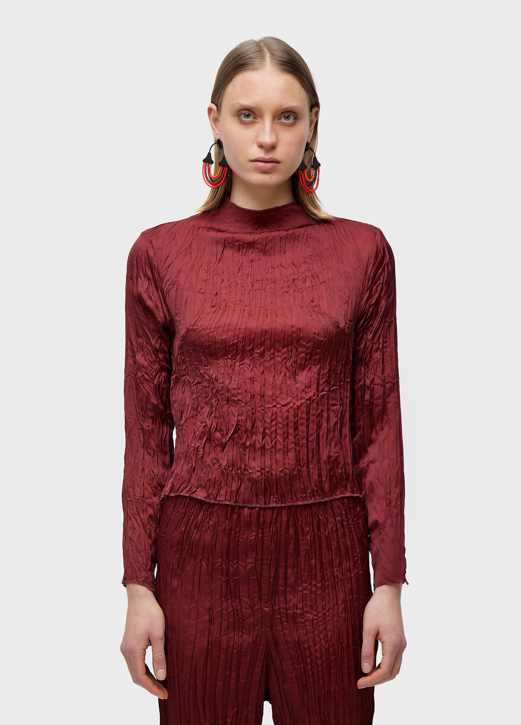 BLOUSE ROUND NECK LONG SLEEVE WRINKLED DOUBLE SATIN
