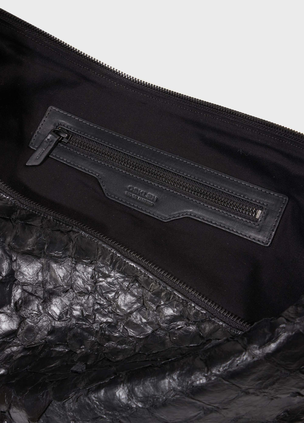 Andiroba Pirarucu Soft Bag Preto/Preto – Osklen – foto 5