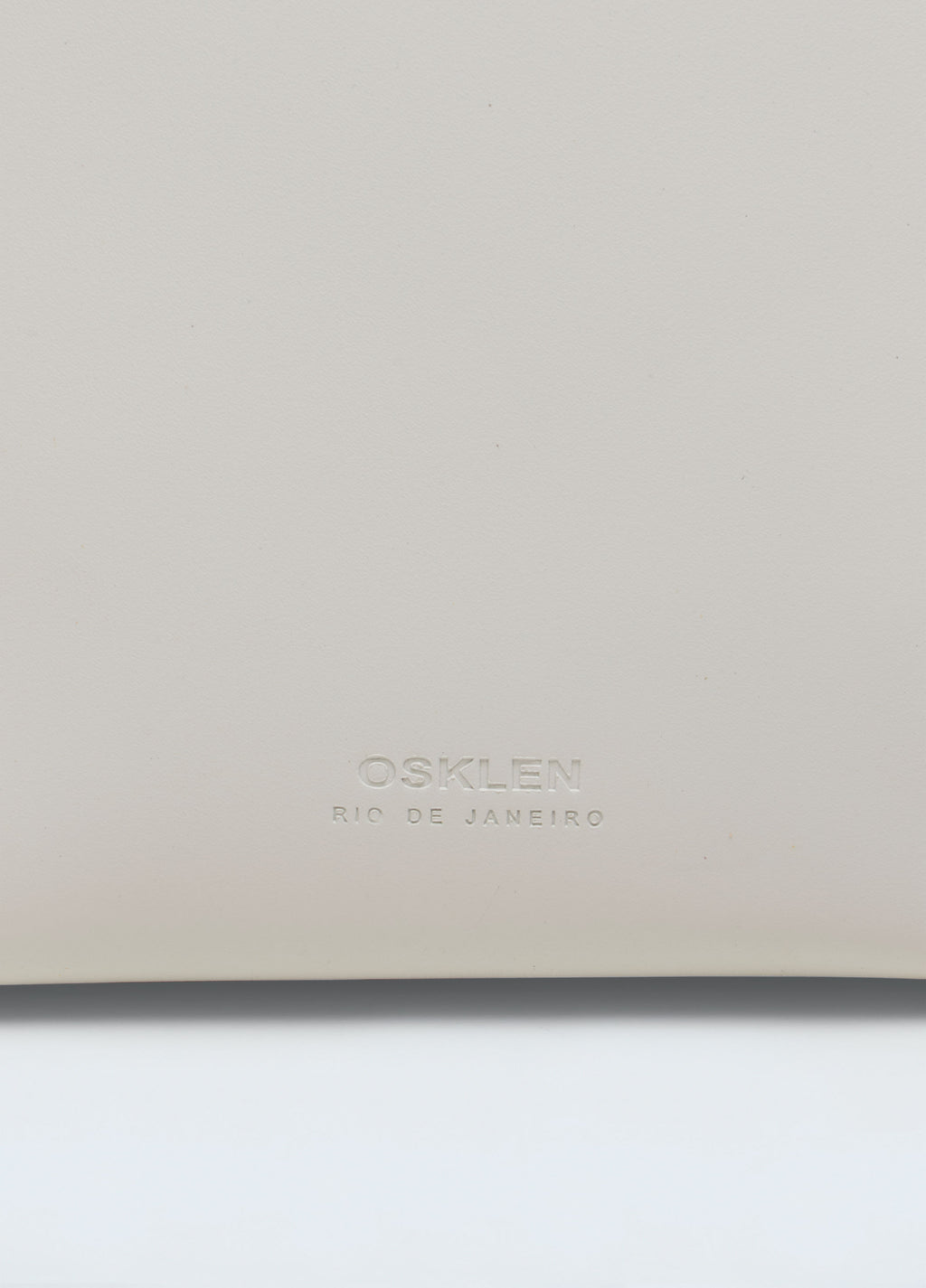 Bolsa Couro Simple Off-White – Osklen – foto 3