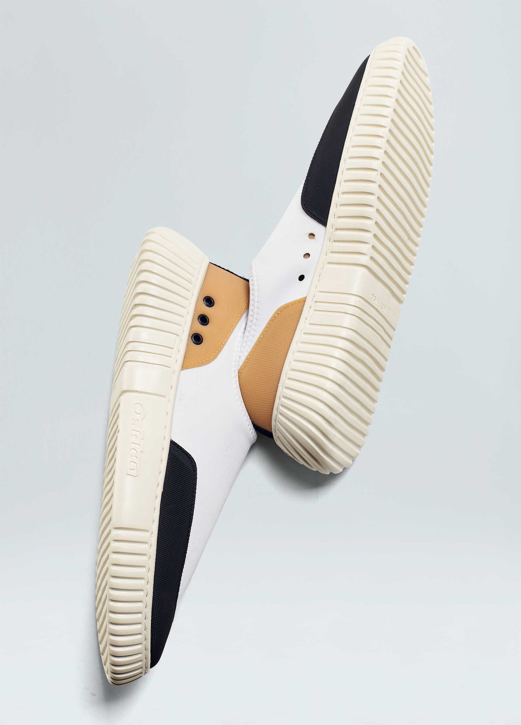 ARX SUPER LIGHT SNEAKER