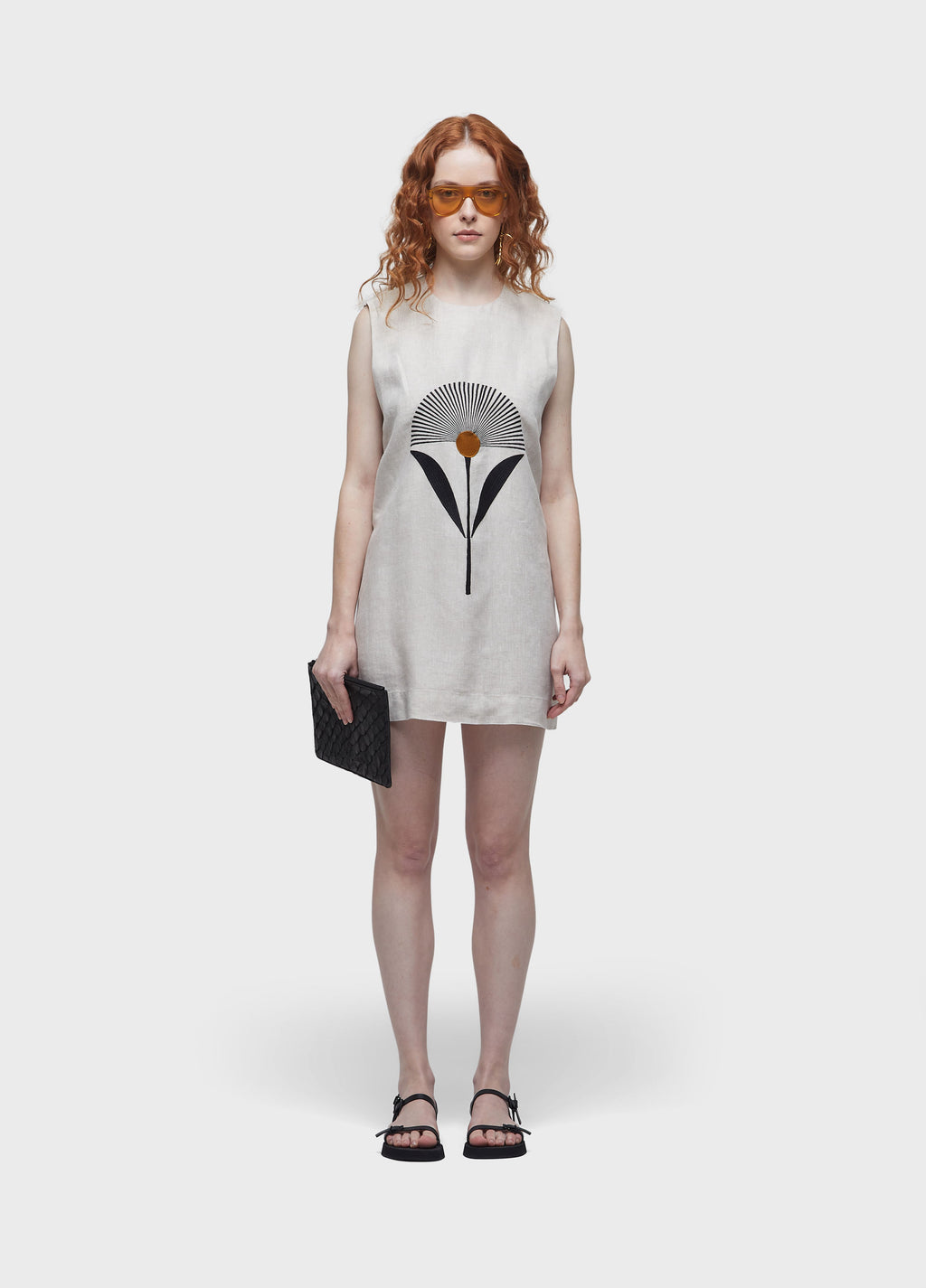 SUNFLOWER EMBROIDERED STRAIGHT DRESS
