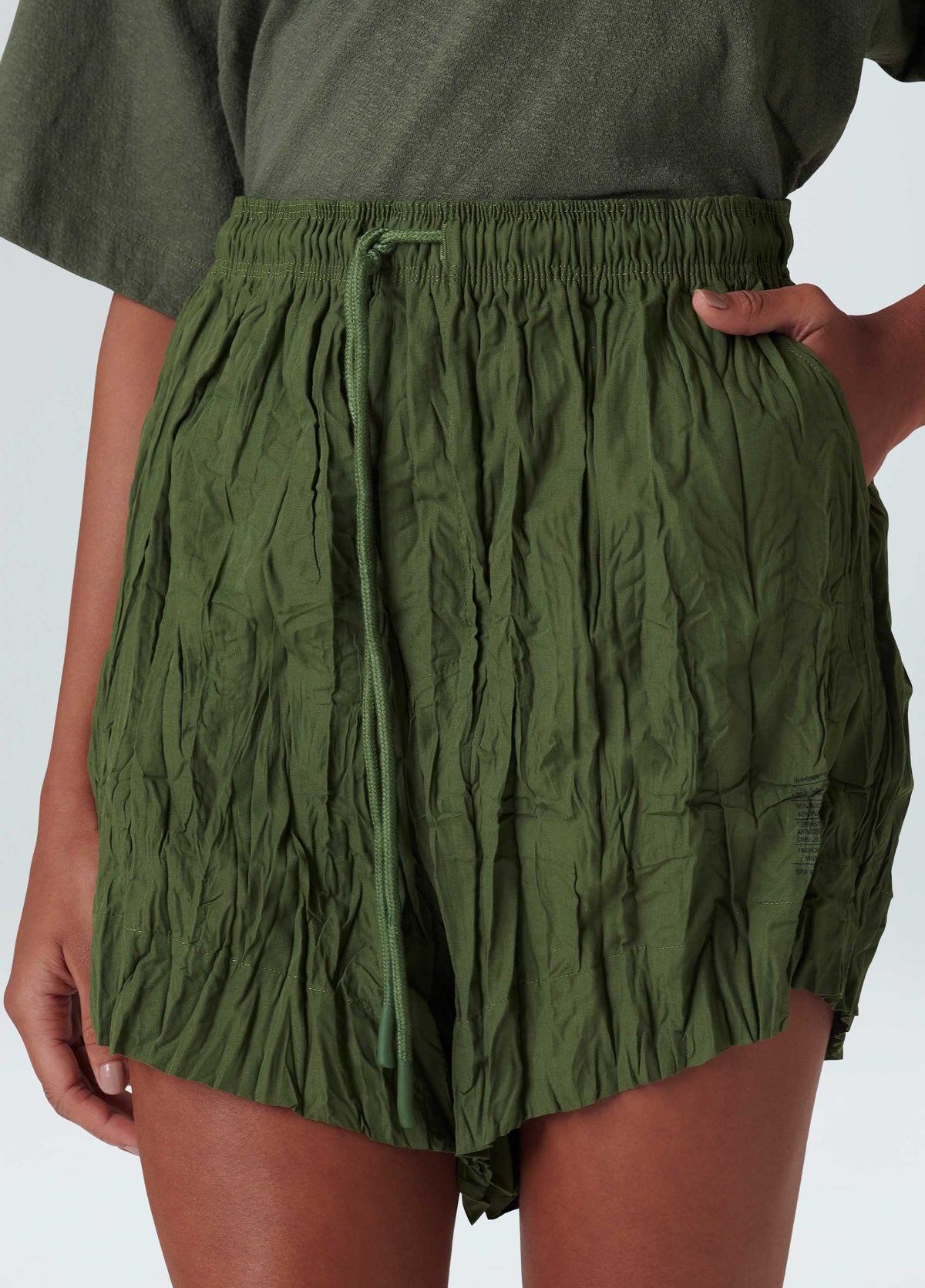 SHORT PLEAT