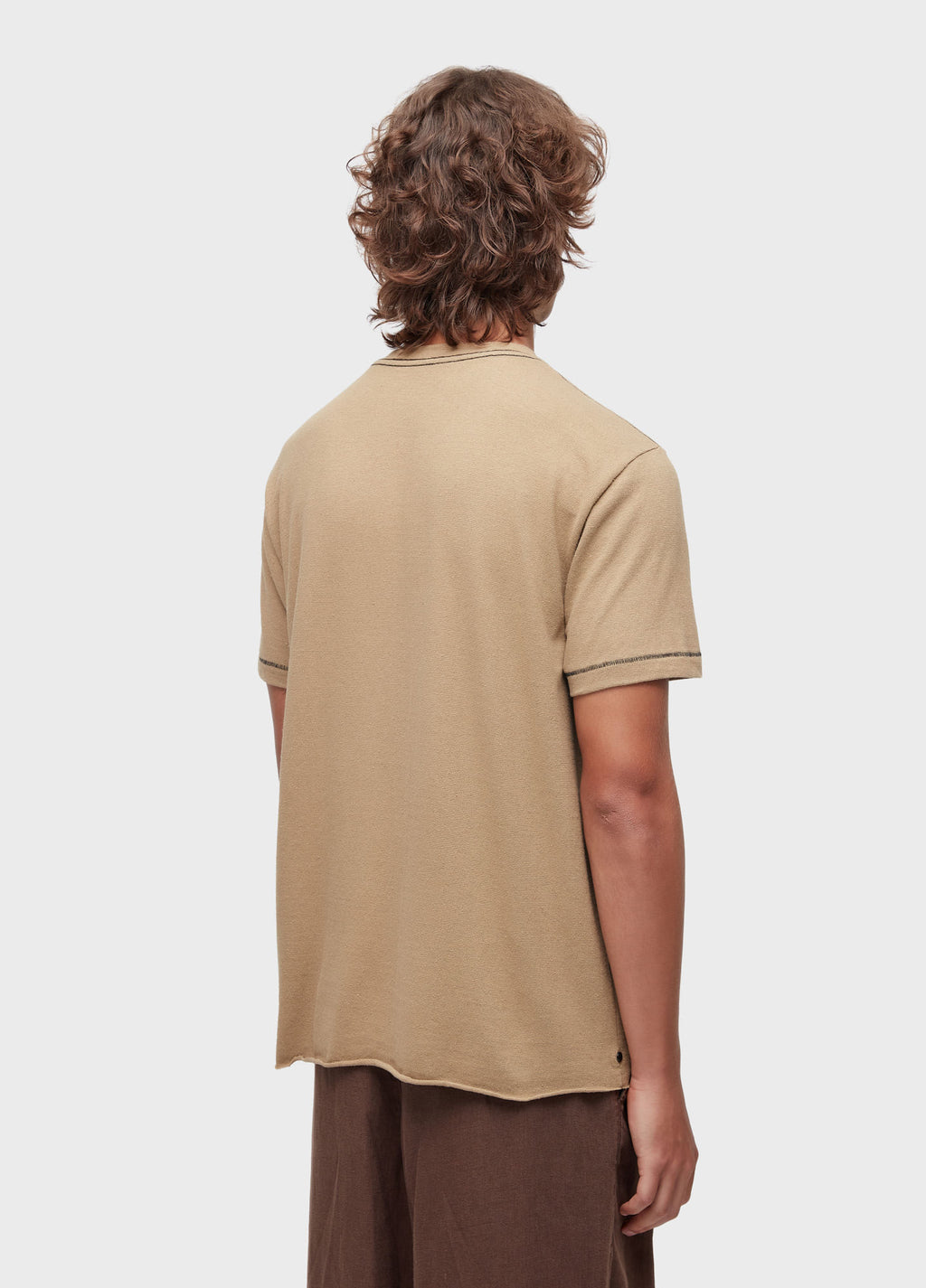 RUSTIC CROWN CONTRAST SEAM SHORT-SLEEVED T-SHIRT