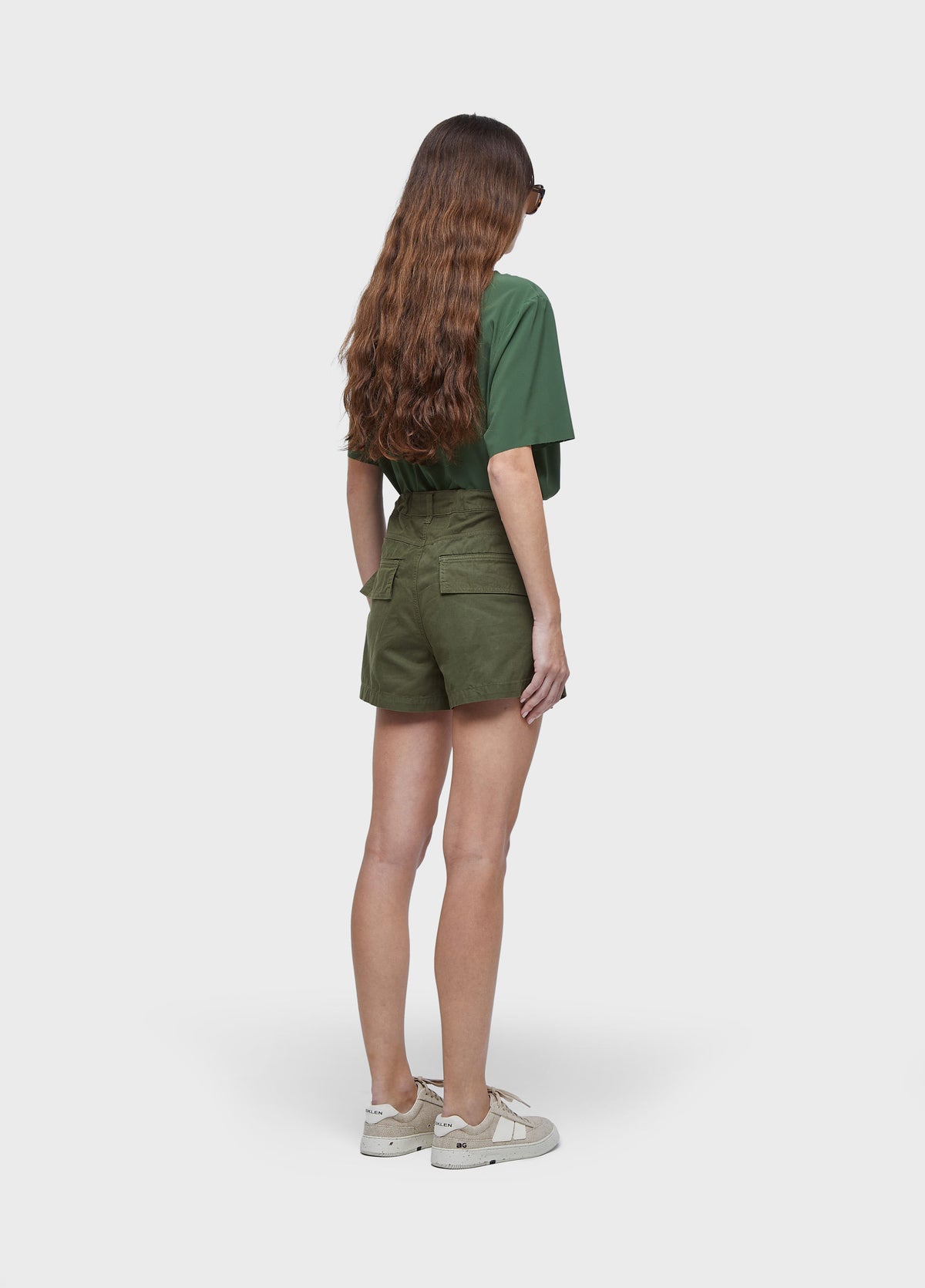 LIGHT POCKET SHORTS