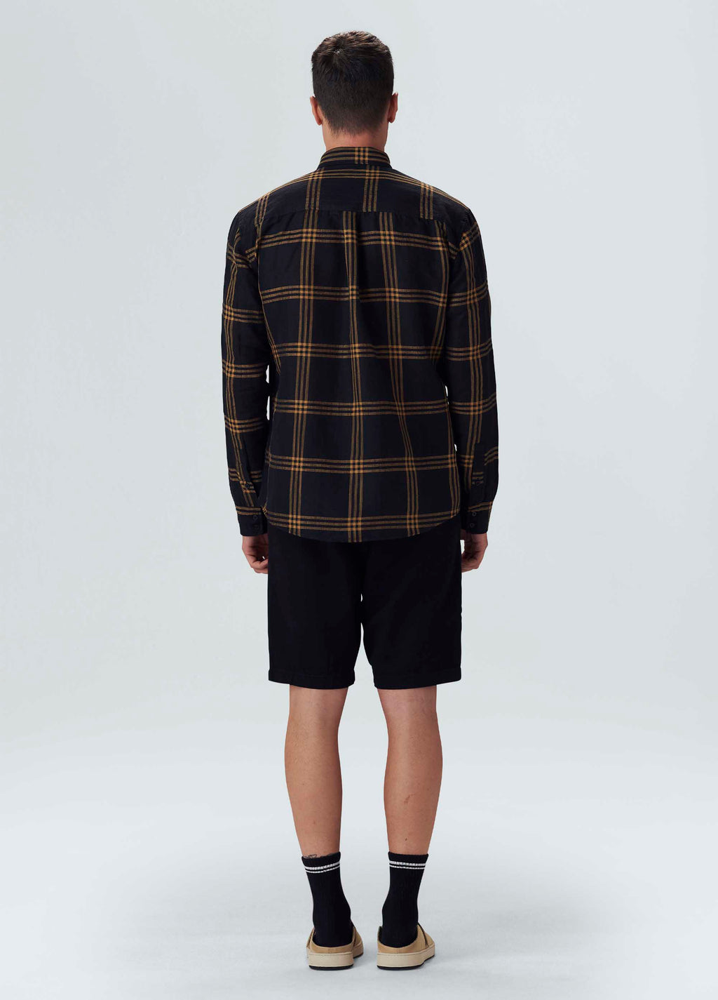 E-BASICS TAILORED SHORTS
