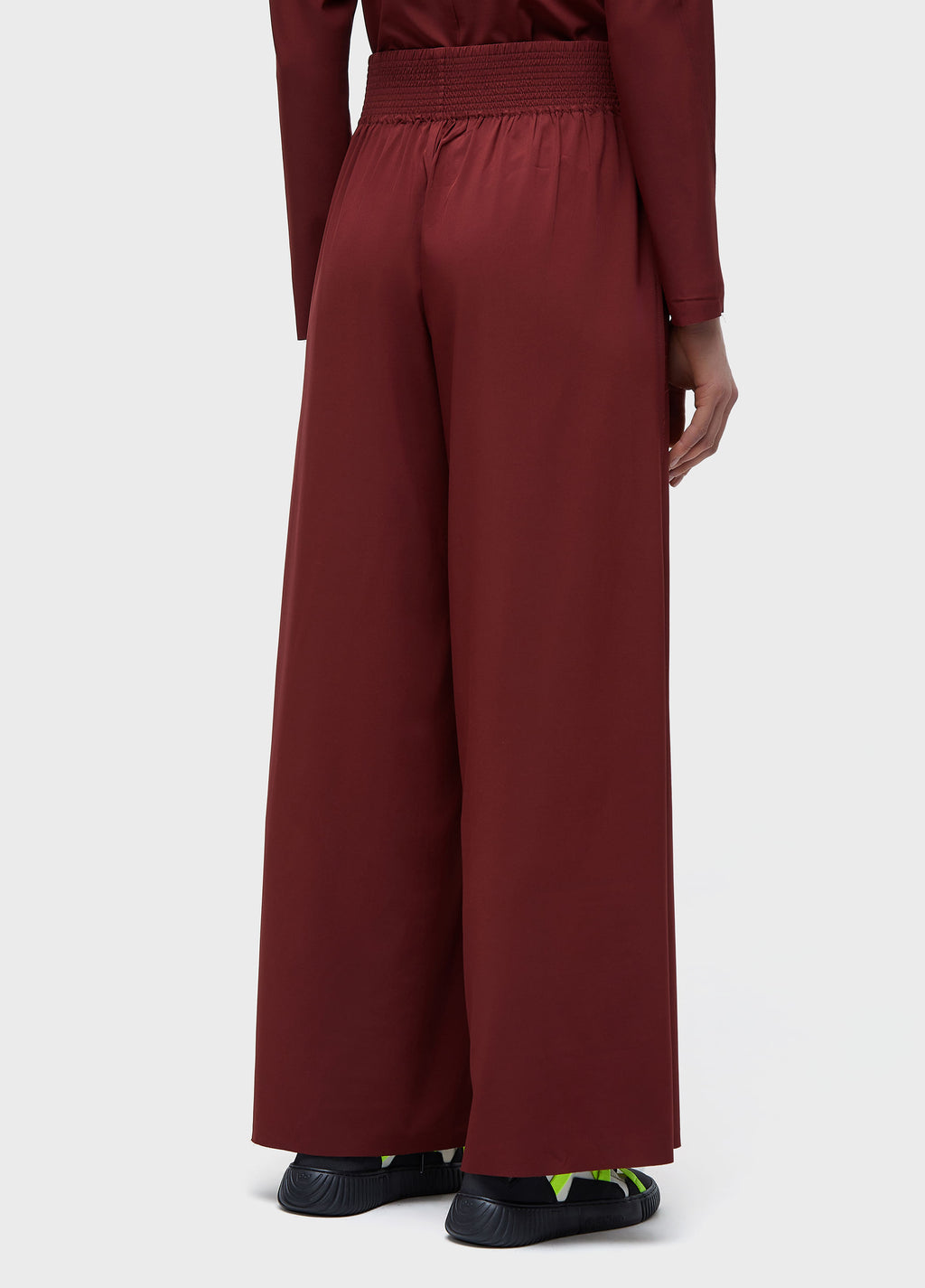 SUPERLIGHT STRAIGHT PANTS