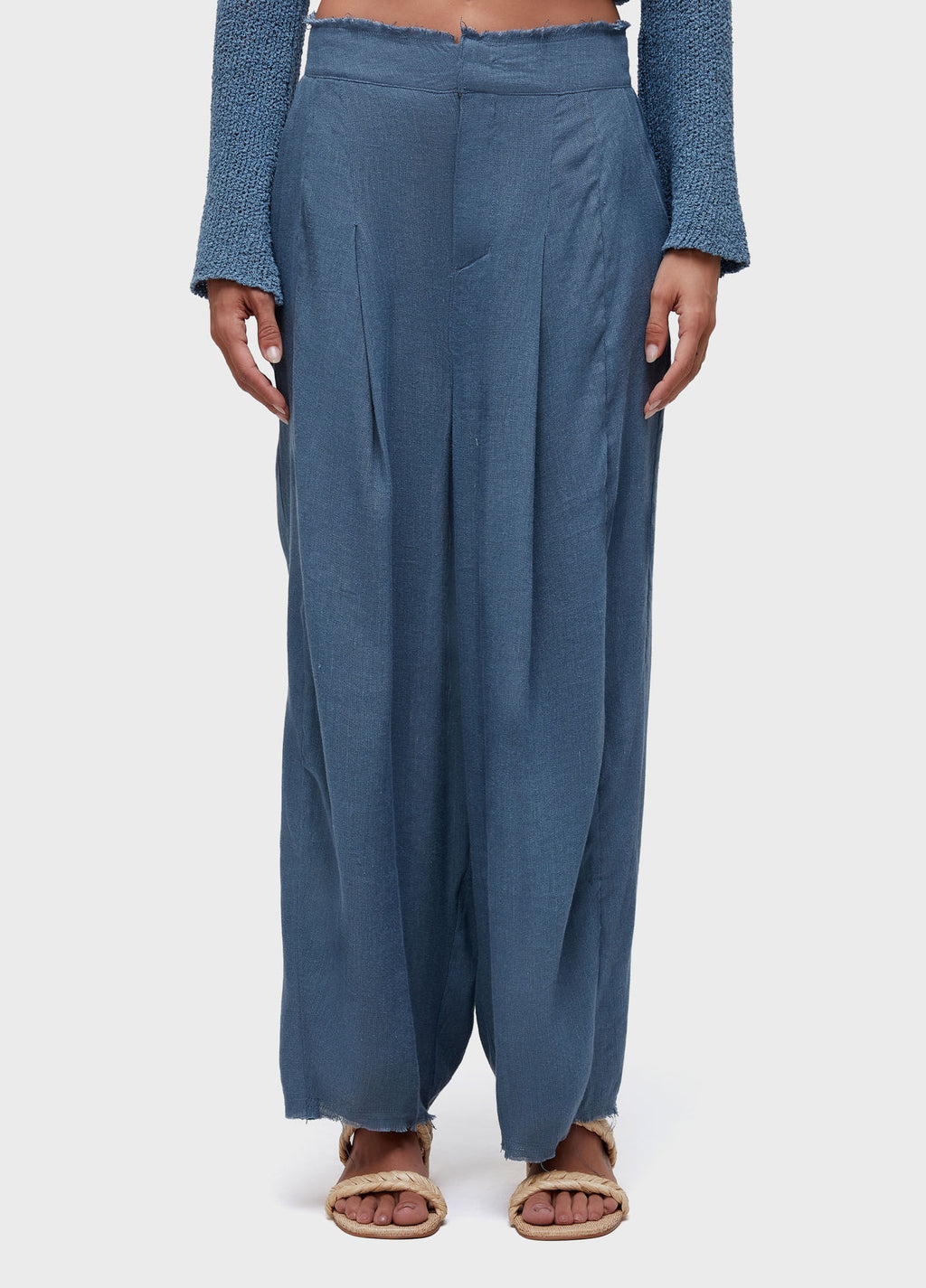 PLEATED RECYCLED LINEN TROUSERS