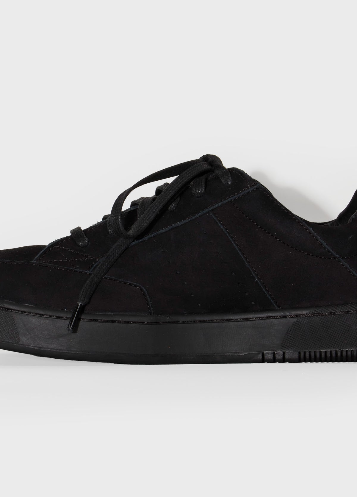 SOHO NUBUCK BLACK SOLE SNEAKERS M
