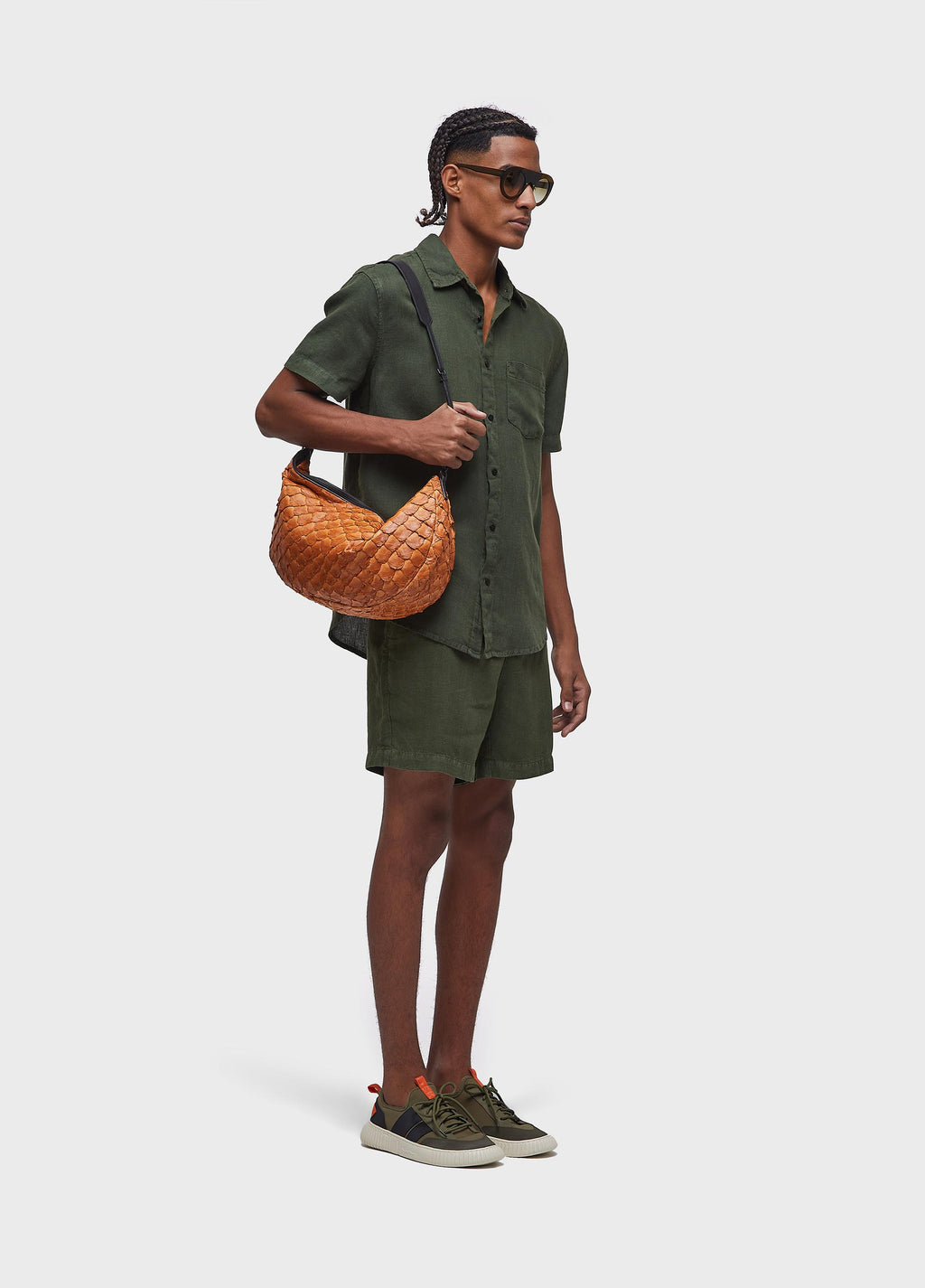 CLASSIC LINEN SHORT SLEEVE SHIRT