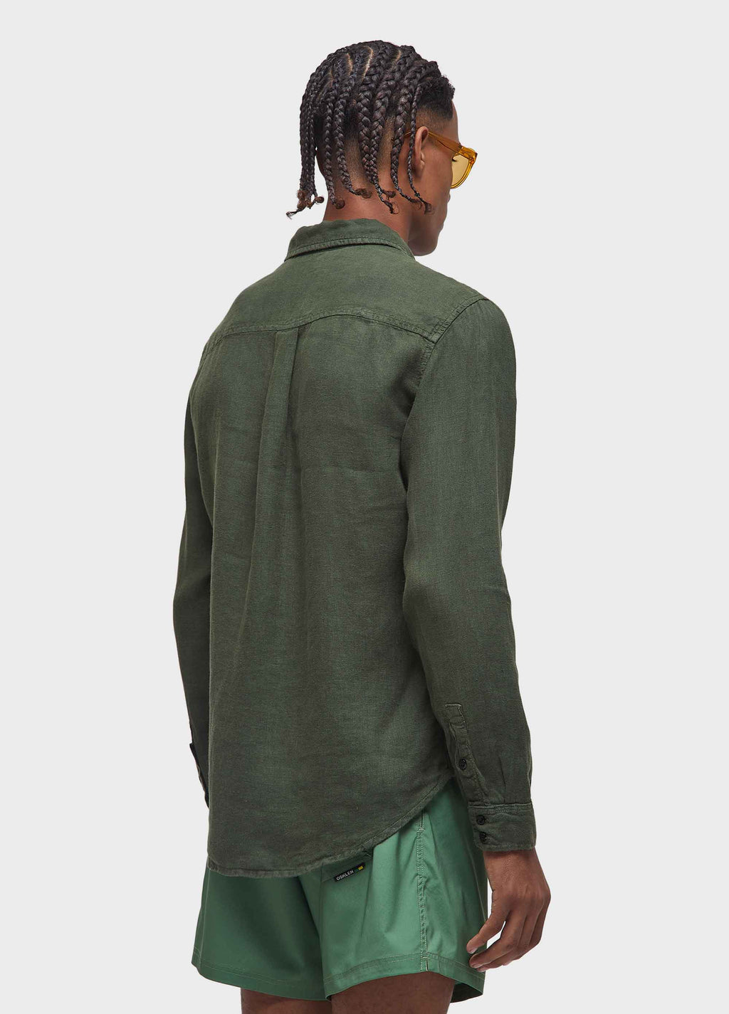 CLASSIC LINEN LONG-SLEEVED SHIRT