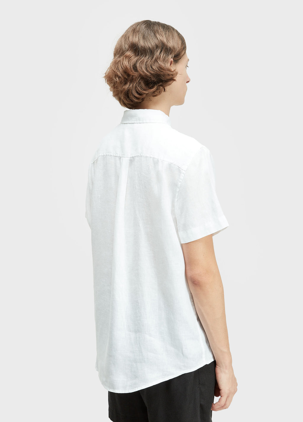 CLASSIC LINEN SHORT SLEEVE SHIRT