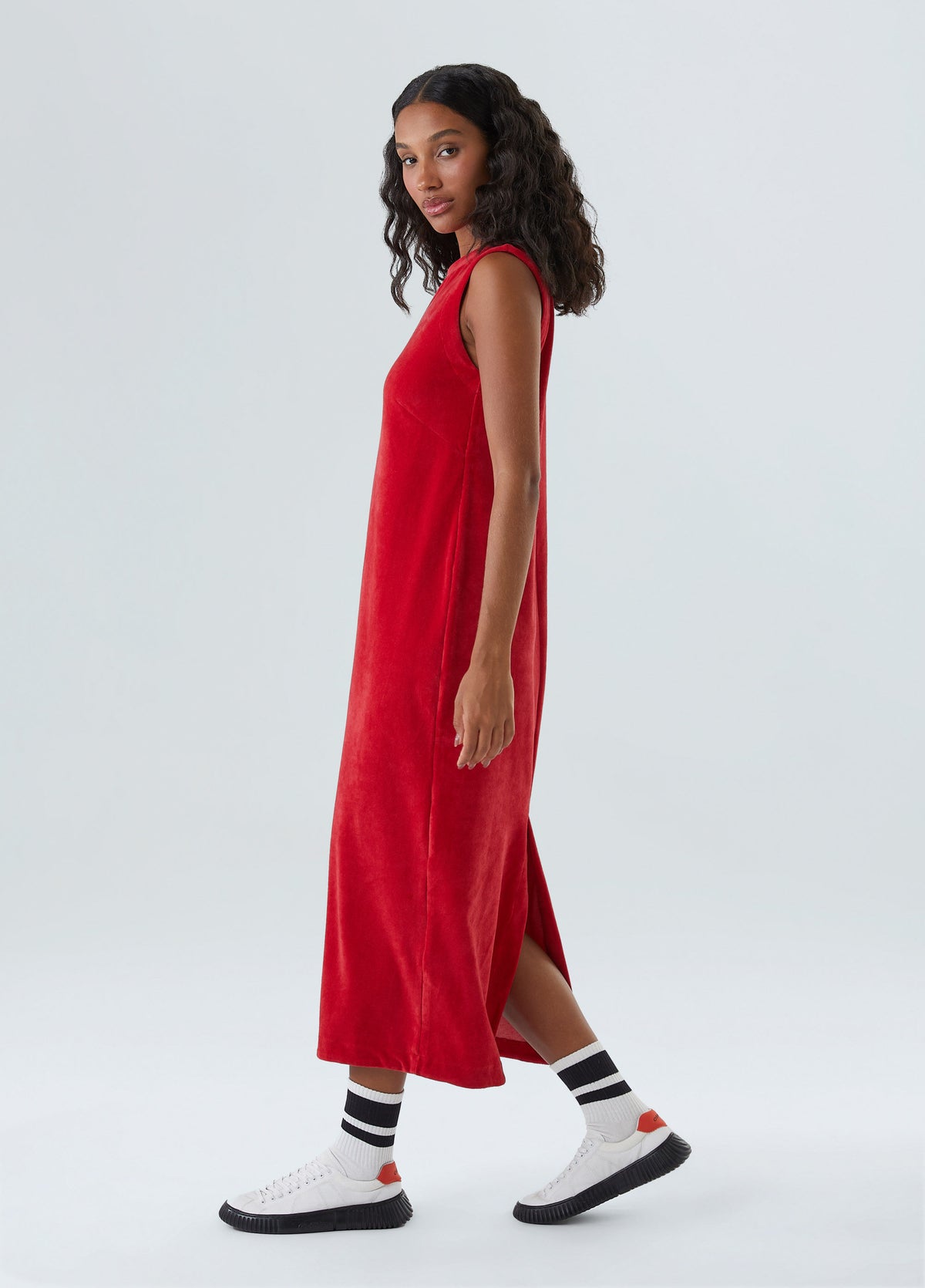 FIT PLUSH DRESS