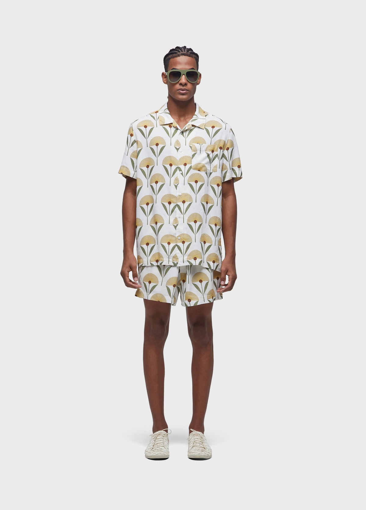 SUNFLOWER COLOR SHORT-SLEEVED SHIRT