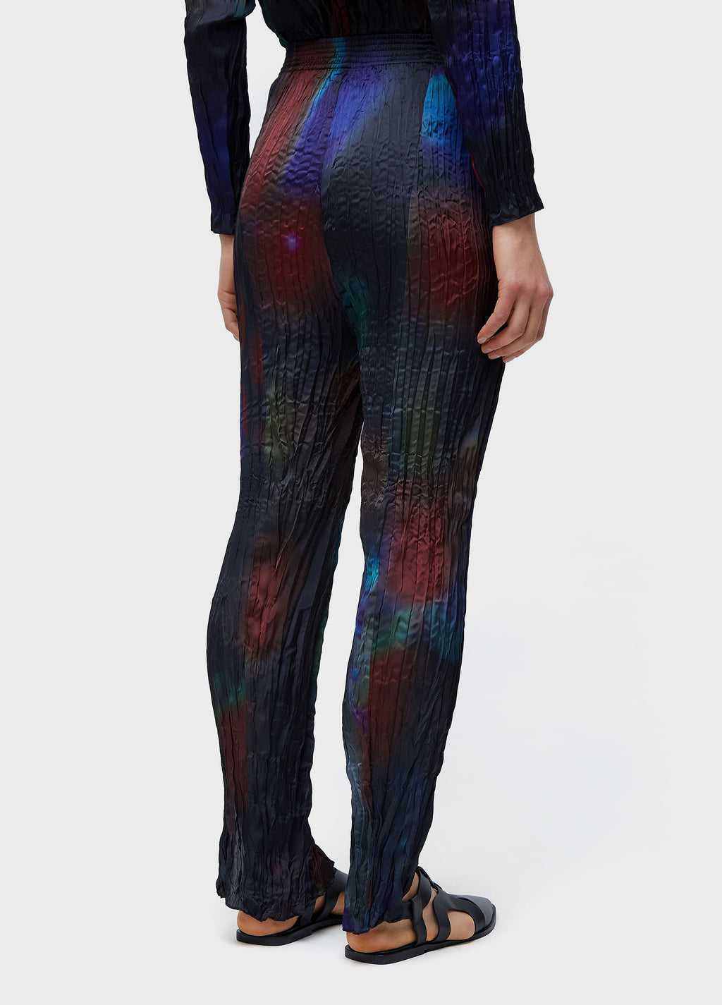 WRINKLED SATIN ROSE BLUR DOUBLE PANTS