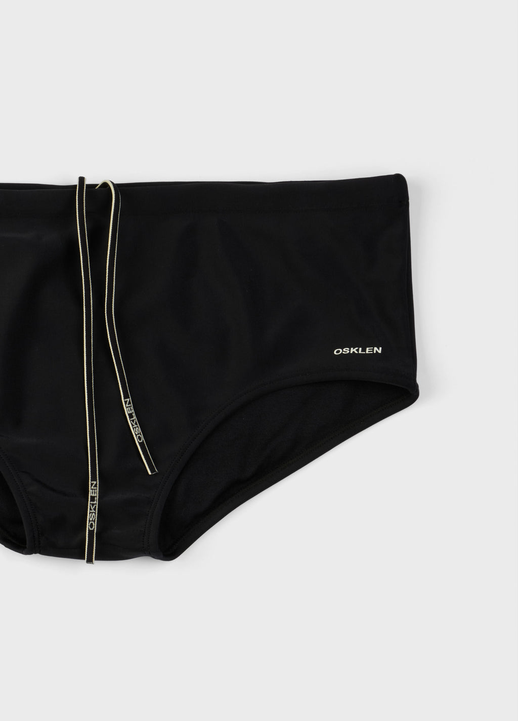 RETRO TAPE BRIEF
