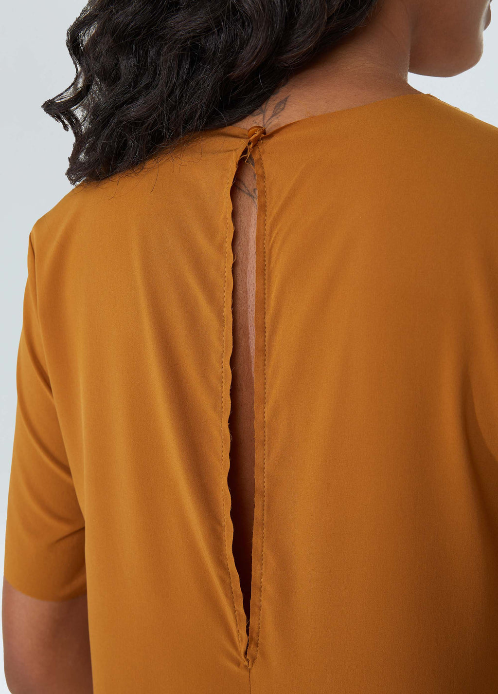 SUPERLIGHT SHORT SLEEVE JUMPSUIT