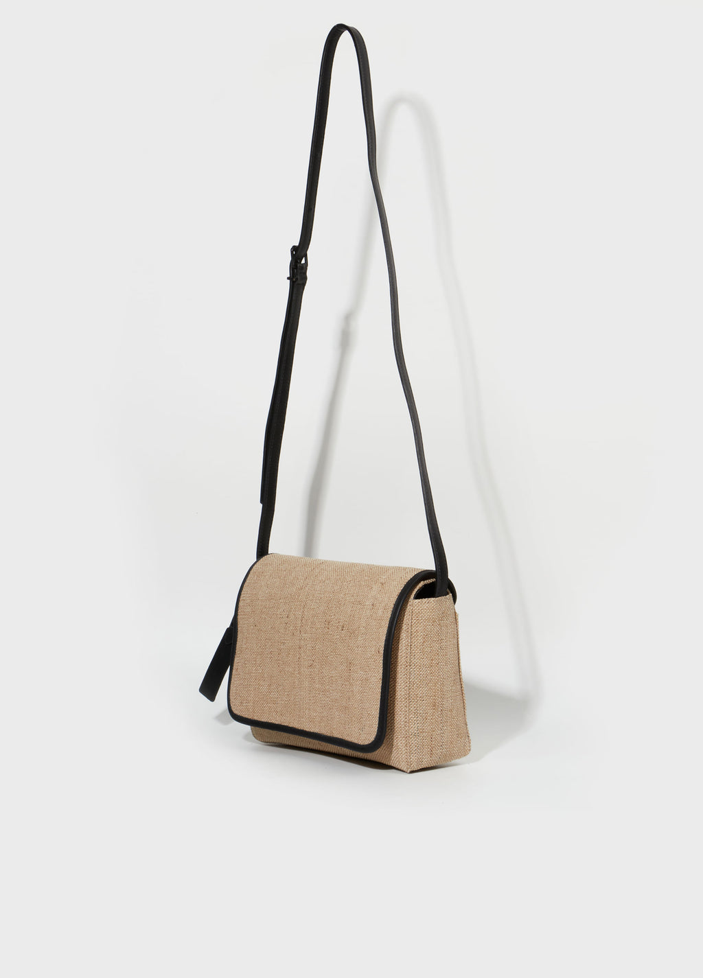 JUTE MESSENGER BAG