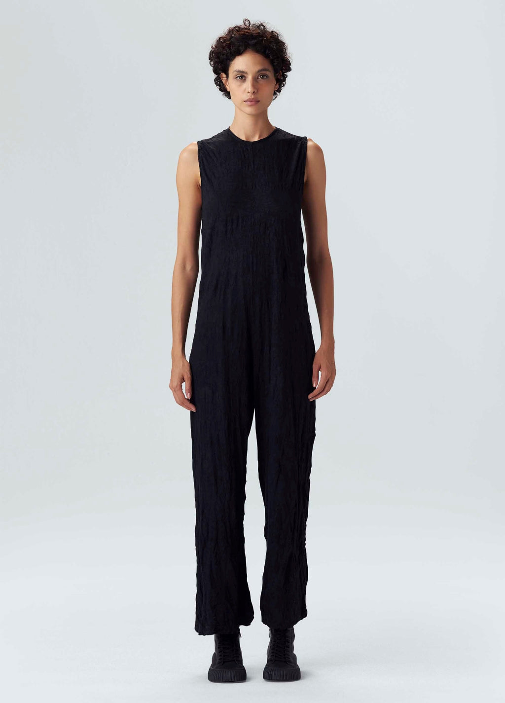 CRINKLED SLEEVELESS JUMPSUIT