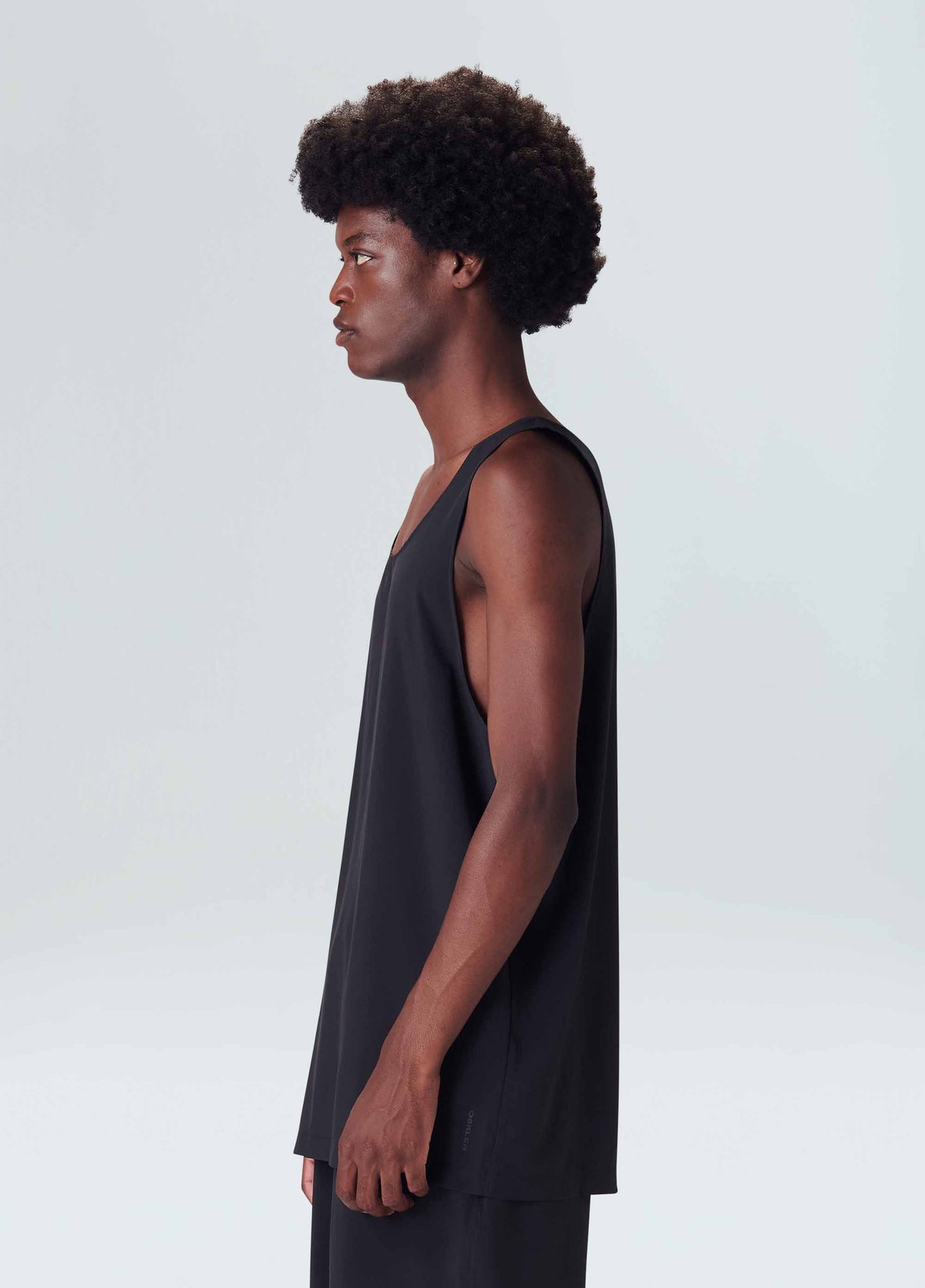 OVER SUPERLIGHT TANK TOP