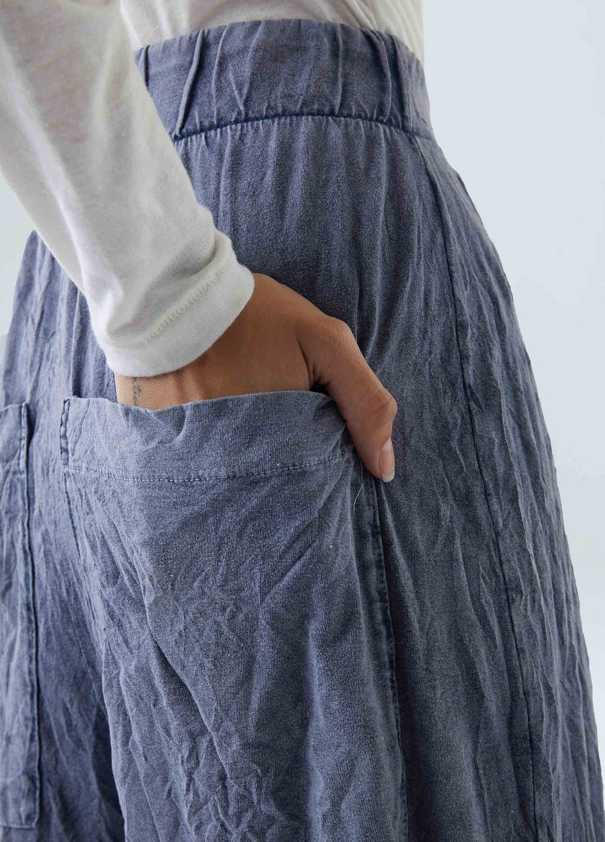 MARBLE WRINKLE WRAP PANTS