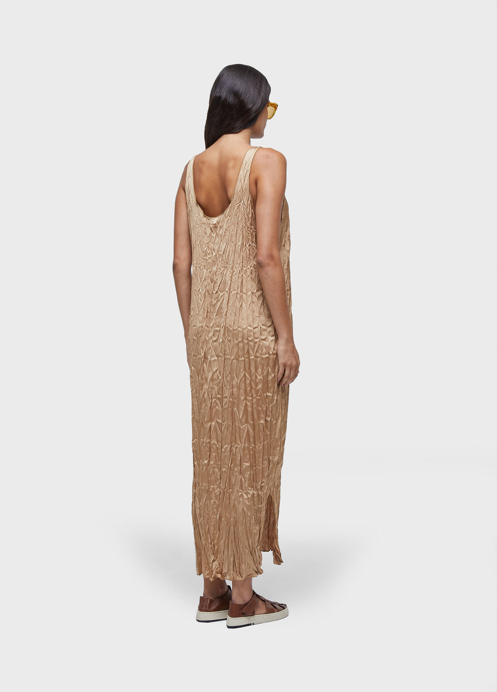 WRINKLED SATIN SLEEVELESS DRESS