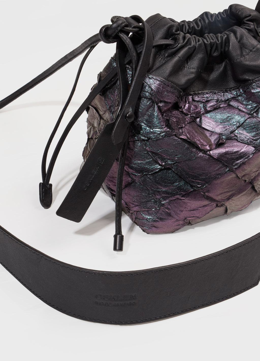 TAIRA PIRARUCU BAG