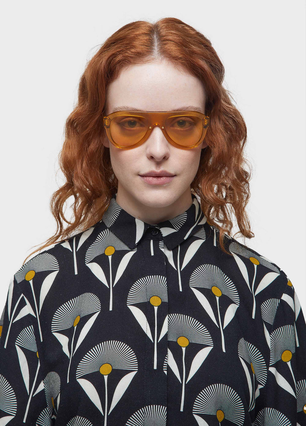 SUNFLOWER DOTS SHORT-SLEEVED SHIRT