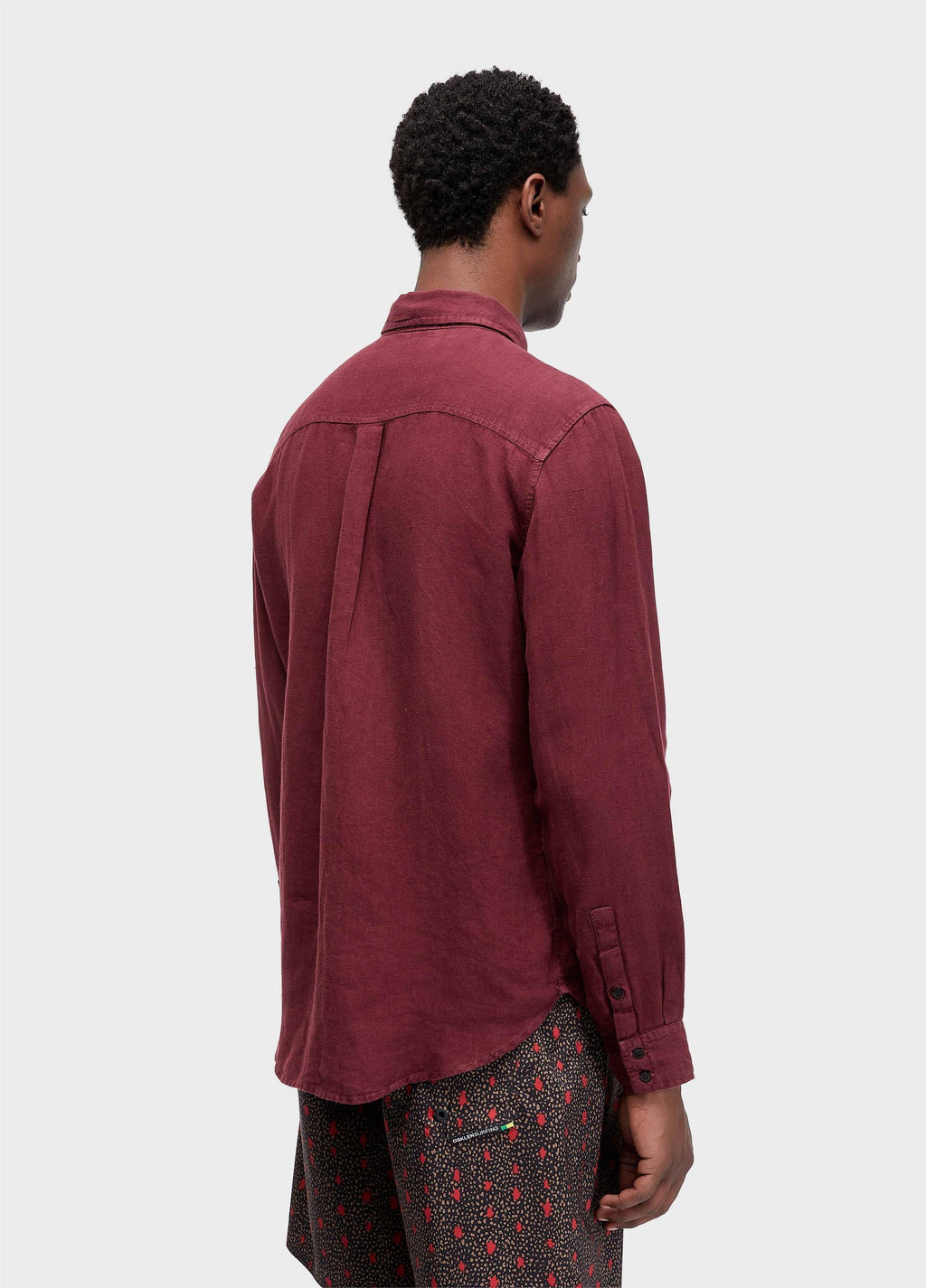 NEW CLASSIC LINEN LONG-SLEEVED SHIRT