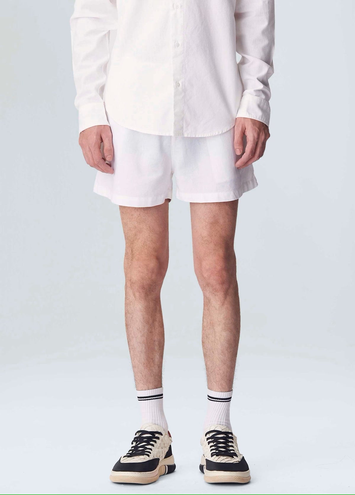 SHORT FLUID LINEN PLEATS