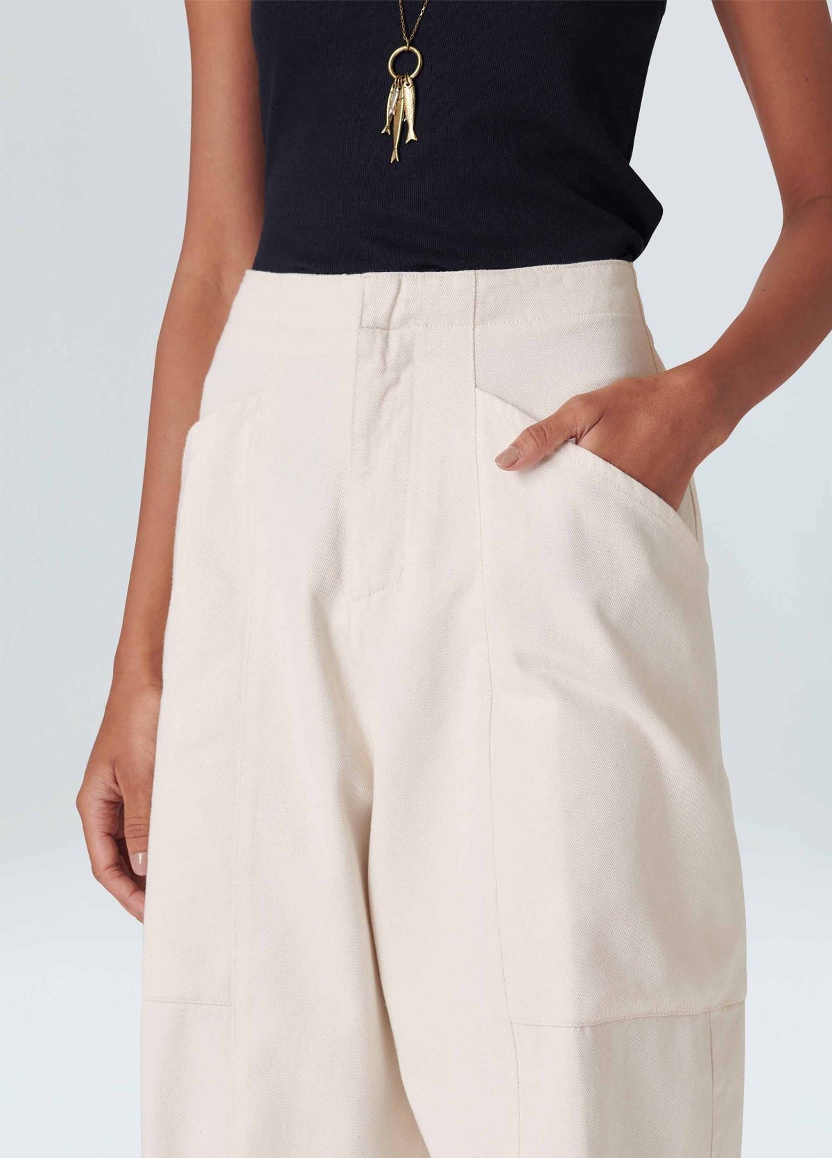BARREL WHITE JEANS