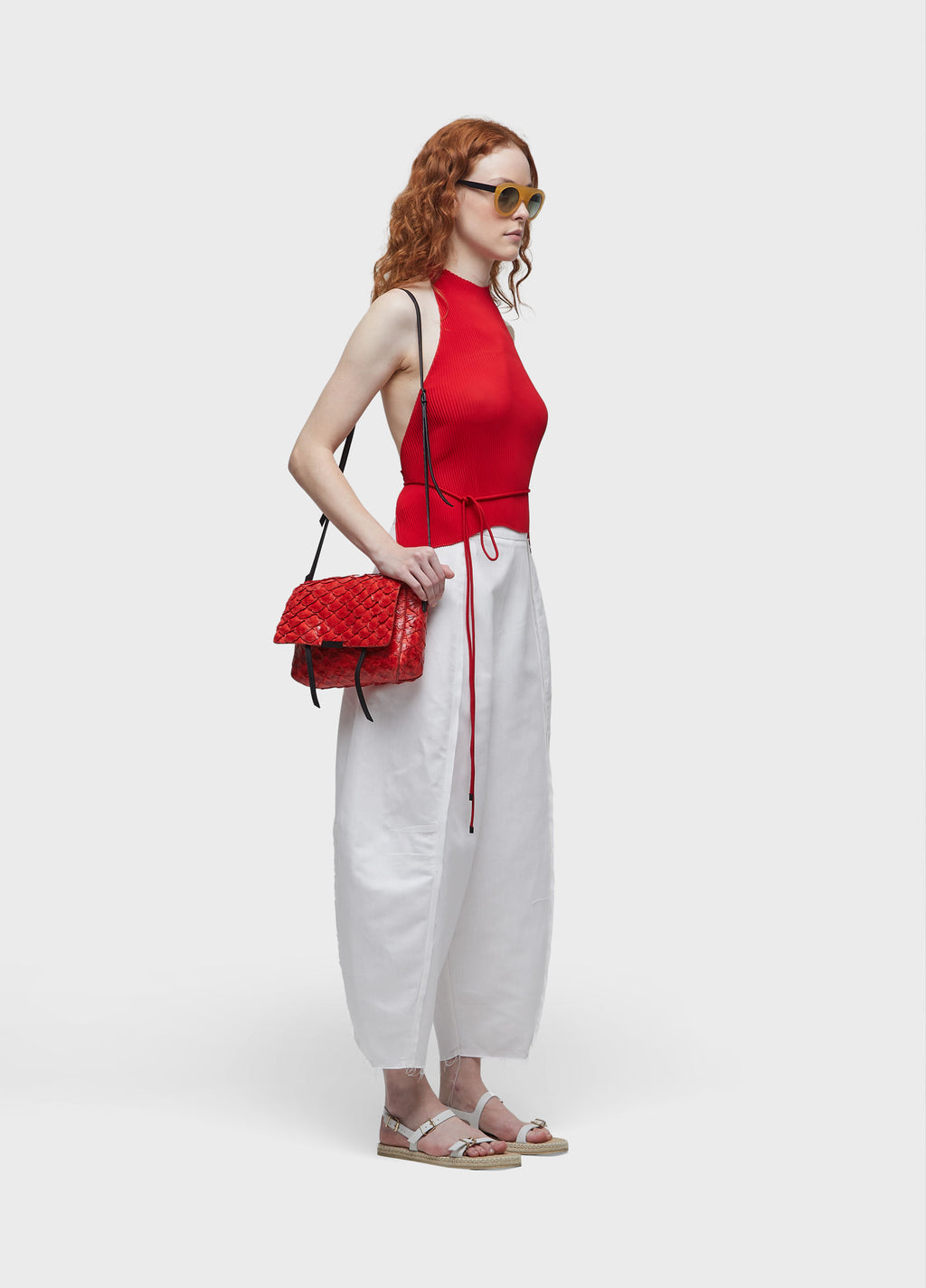 TOP PLEATED FRONT