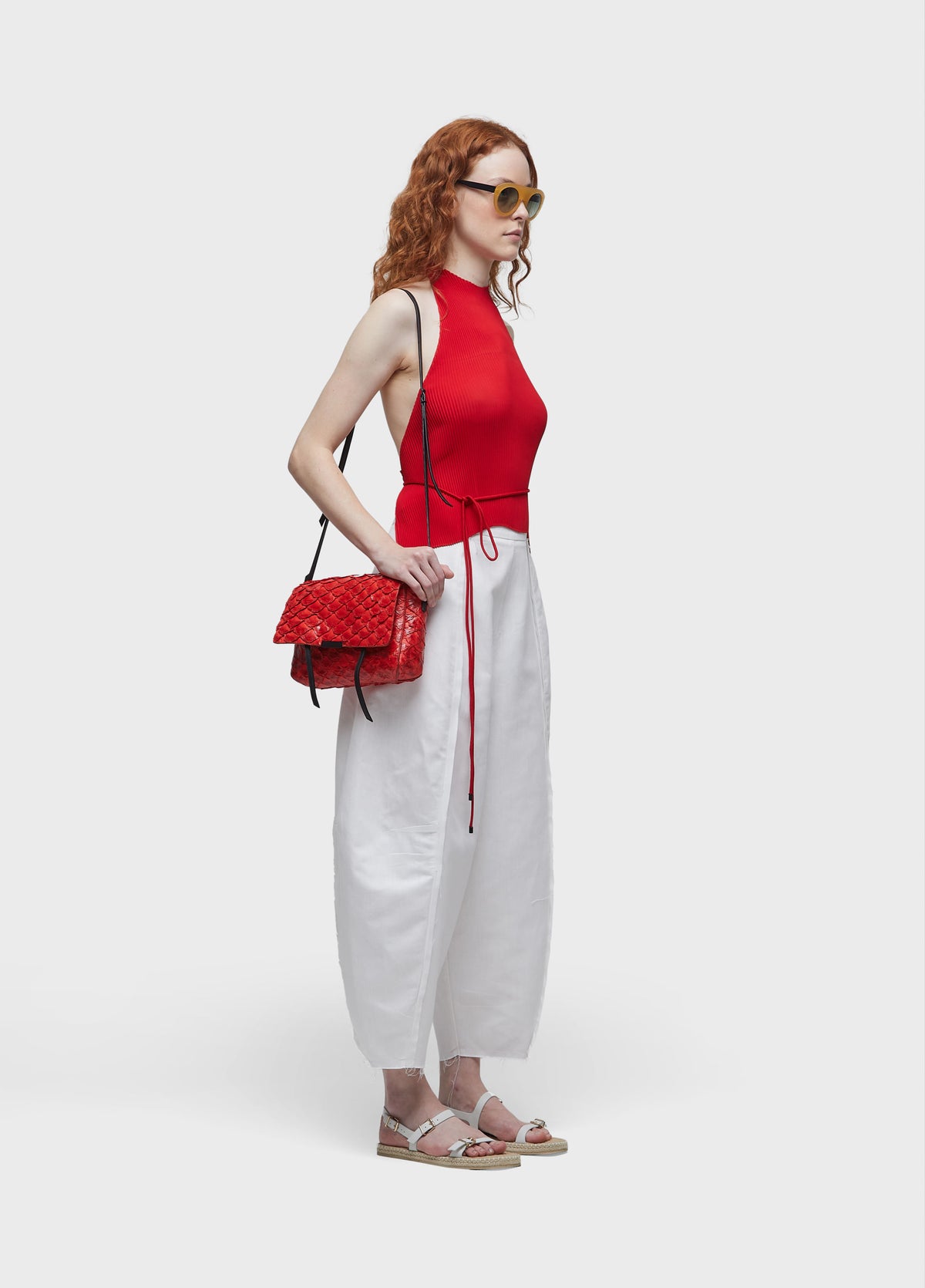 TOP PLEATED FRONT