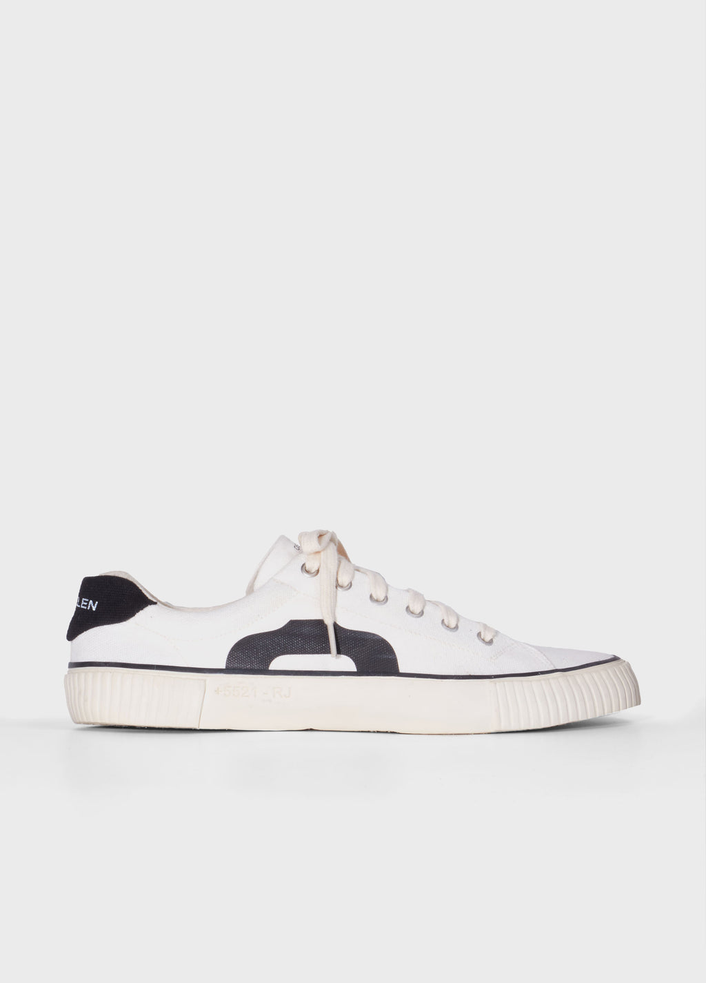 CANVAS SNEAKER 5521