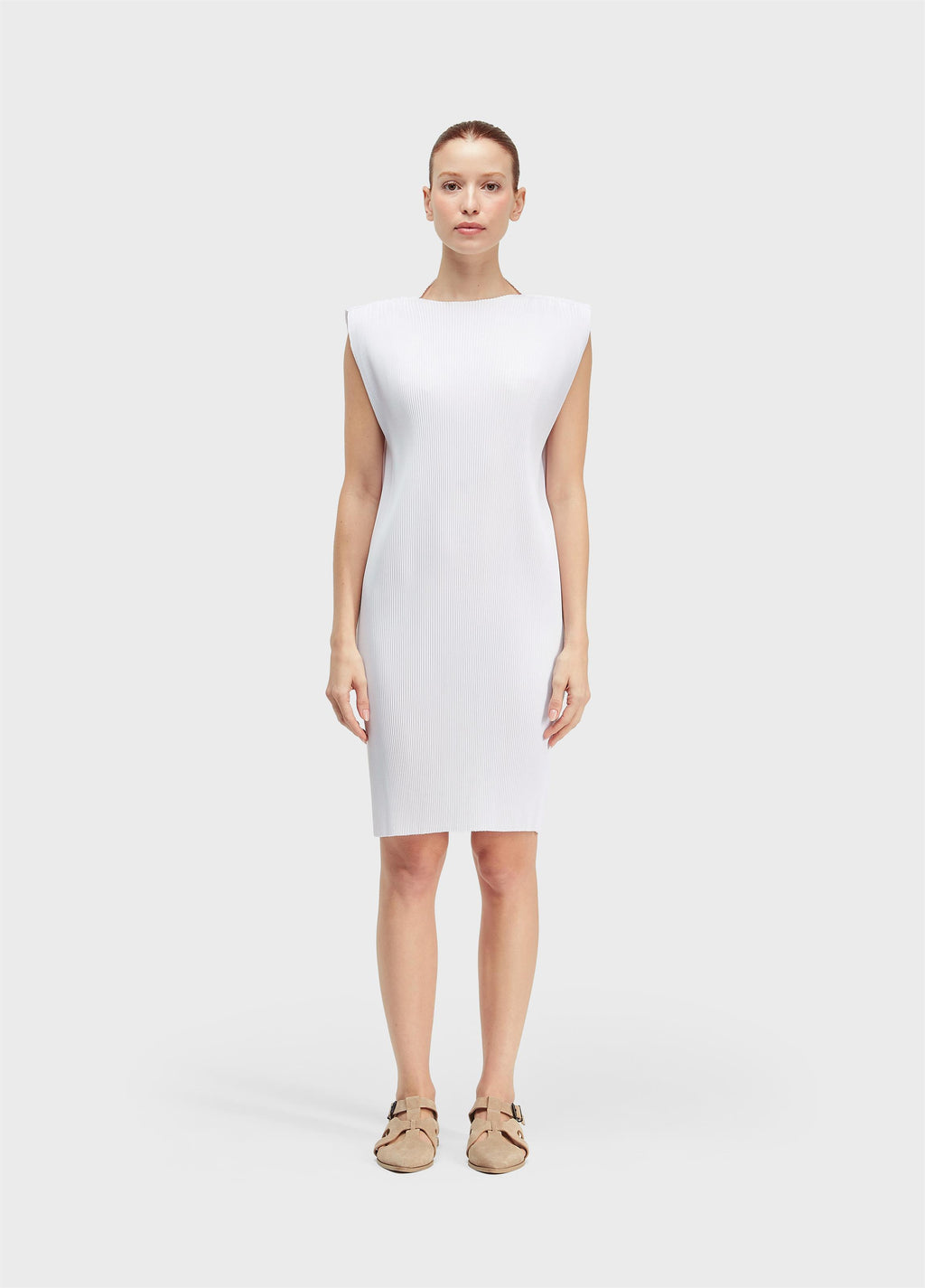 SHORT PLEATED DRESS