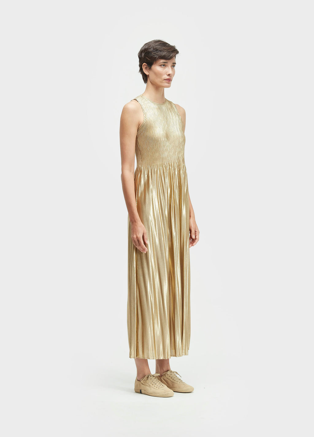 VESTIDO ACINTURADO SLEEVELESS PLISSADO