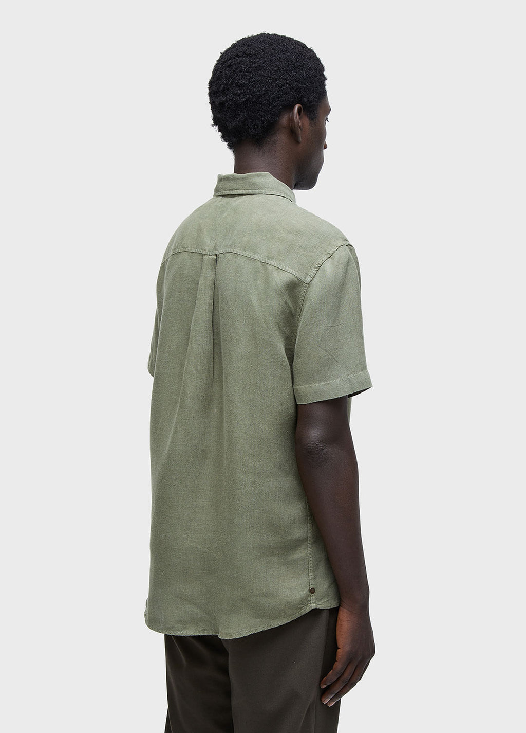 CLASSIC LINEN SHORT SLEEVE SHIRT