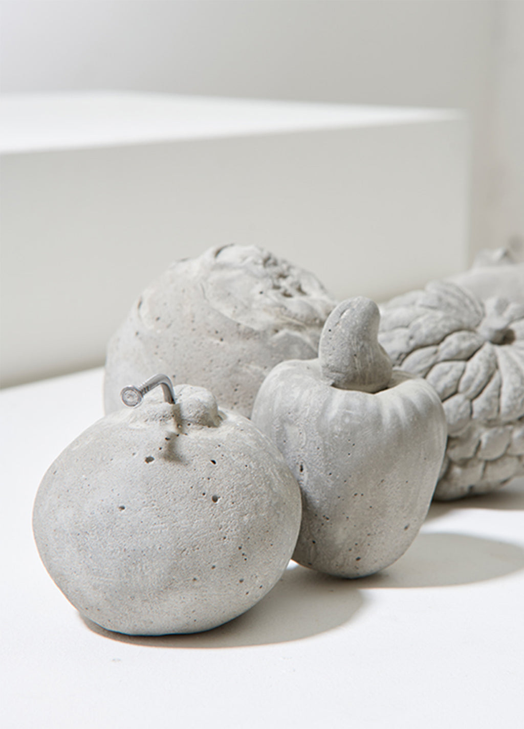 ESCULTURA FRUTA PINHA