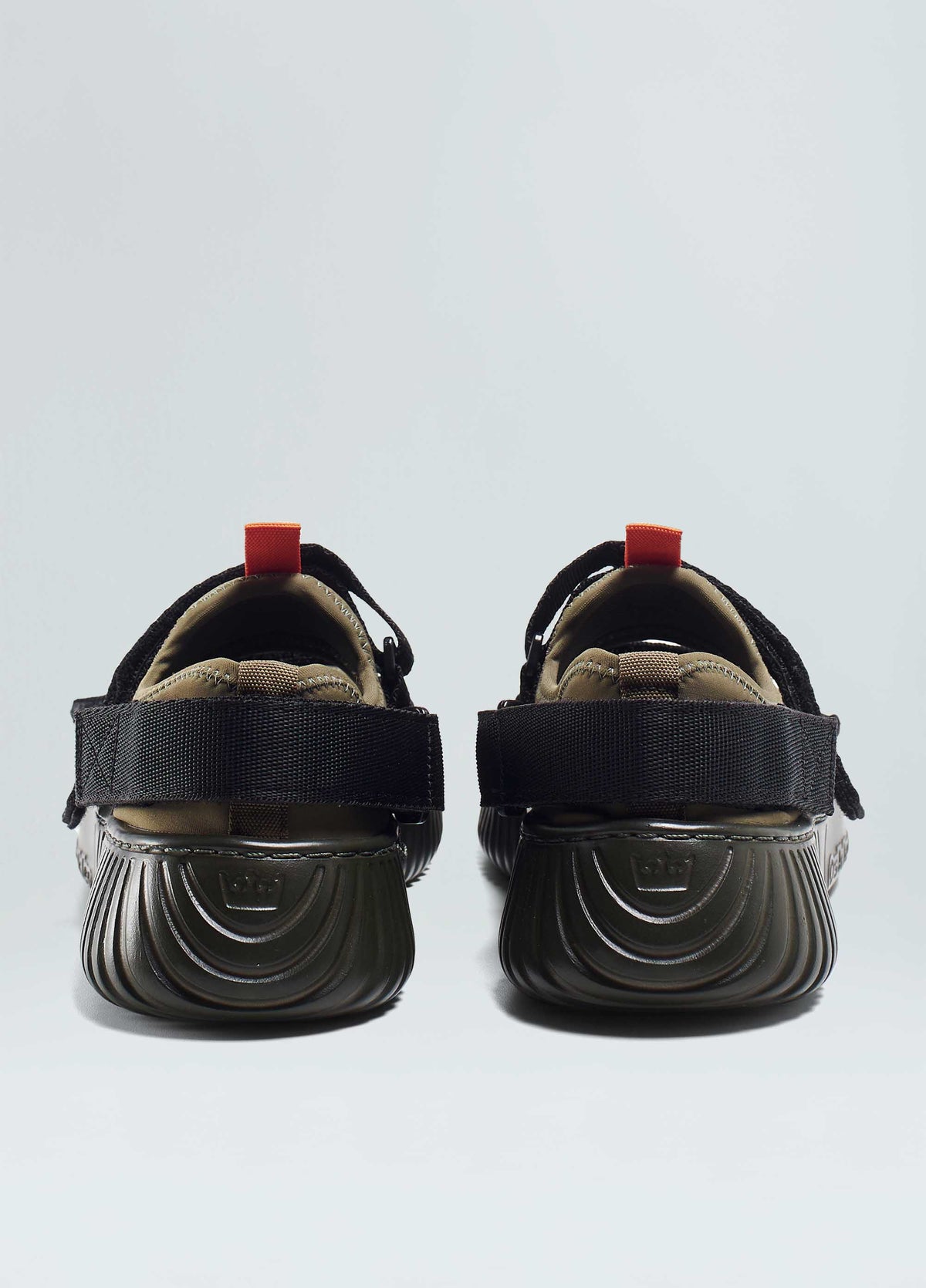 ARPX BALANCE SNEAKERS