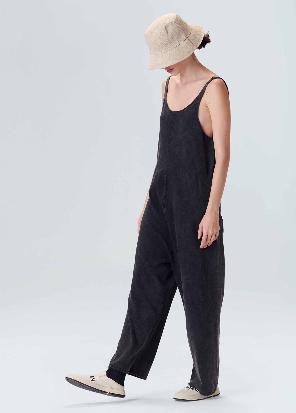 MARBLE KNIT LOOSE JUMPSUIT