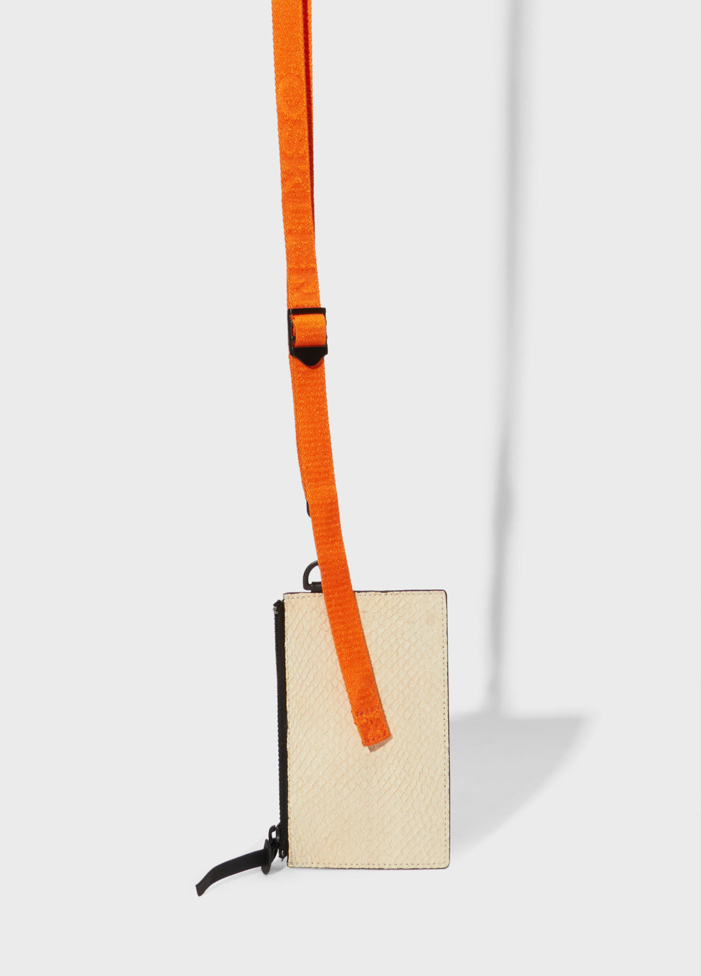 LEATHER CARD KEYCHAIN