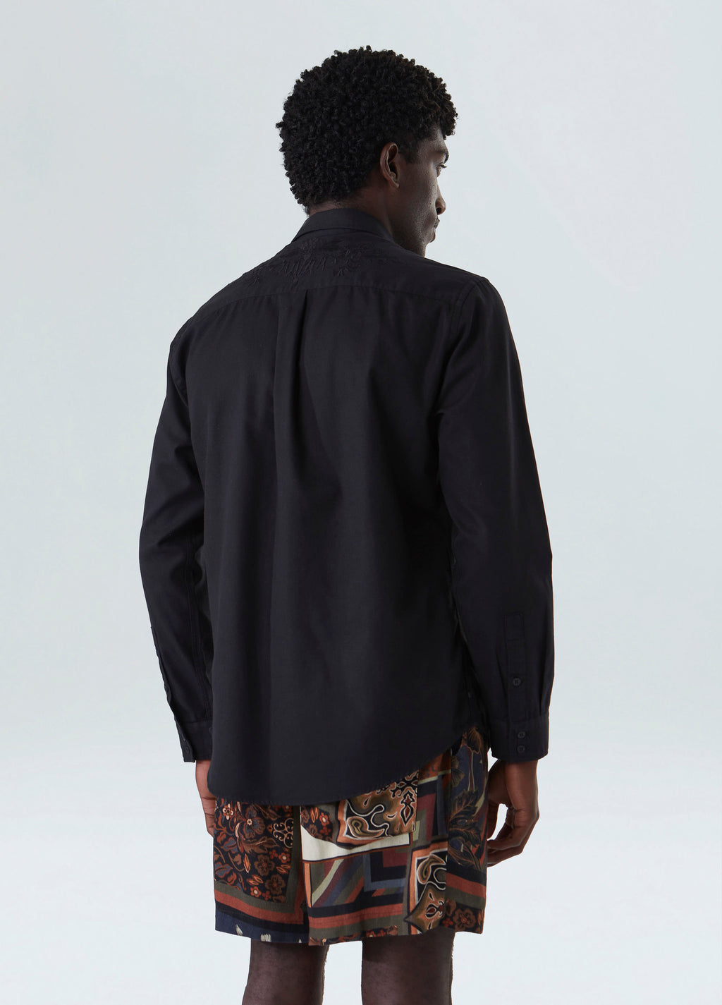 ARABESQUE EMBROIDERED LONG SLEEVE SHIRT