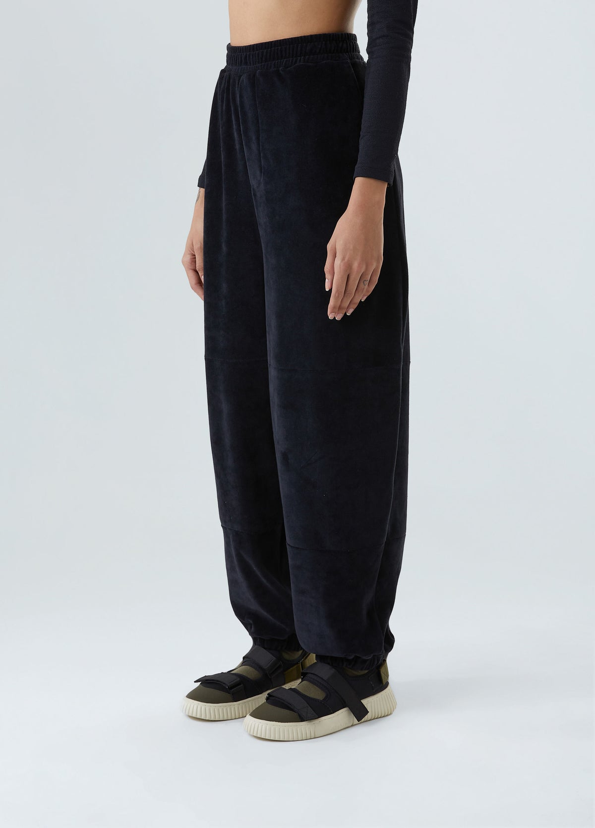 PLUSH JOGGER PANTS